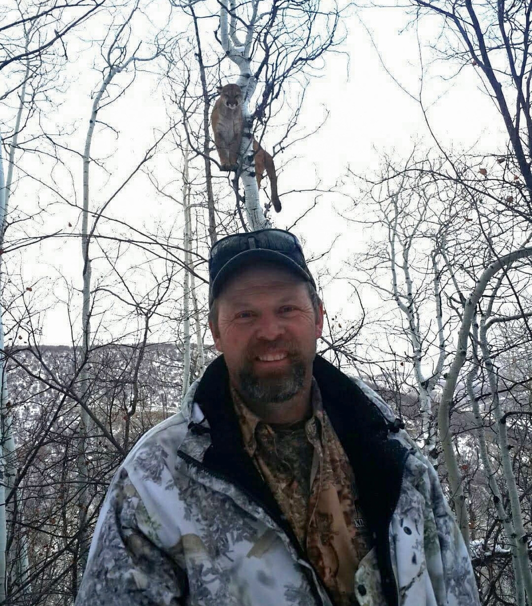 Colorado Mountain Lion Hunting 7
