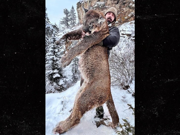 Ex NFL DL Derek Wolfe Hunts Kills Massive Mountain Lion In Colorado