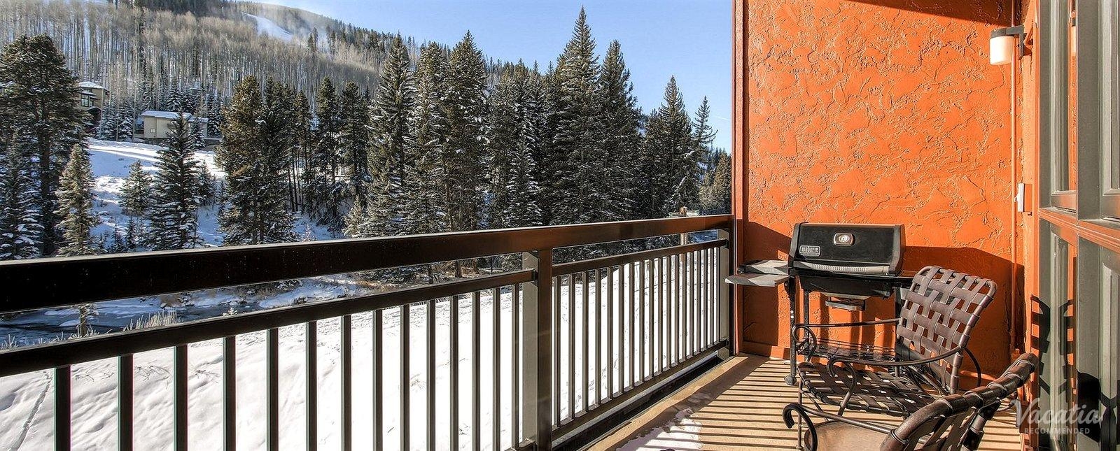 lions square lodge vail colorado