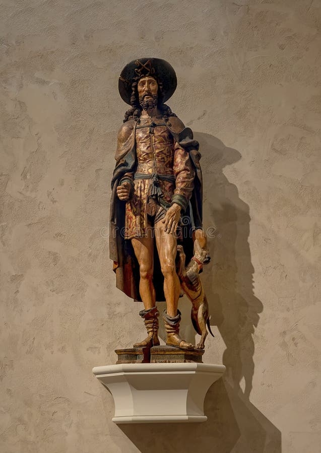 lion statue paint color