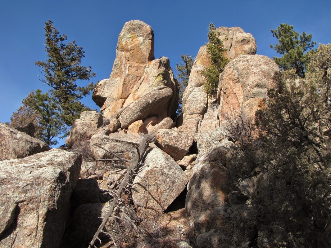 Sleepy Lion Trail Button Rock Pres GO HIKE COLORADO