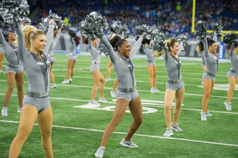 Team Spotlight Detroit Lions Cheerleaders 39 New Uniforms