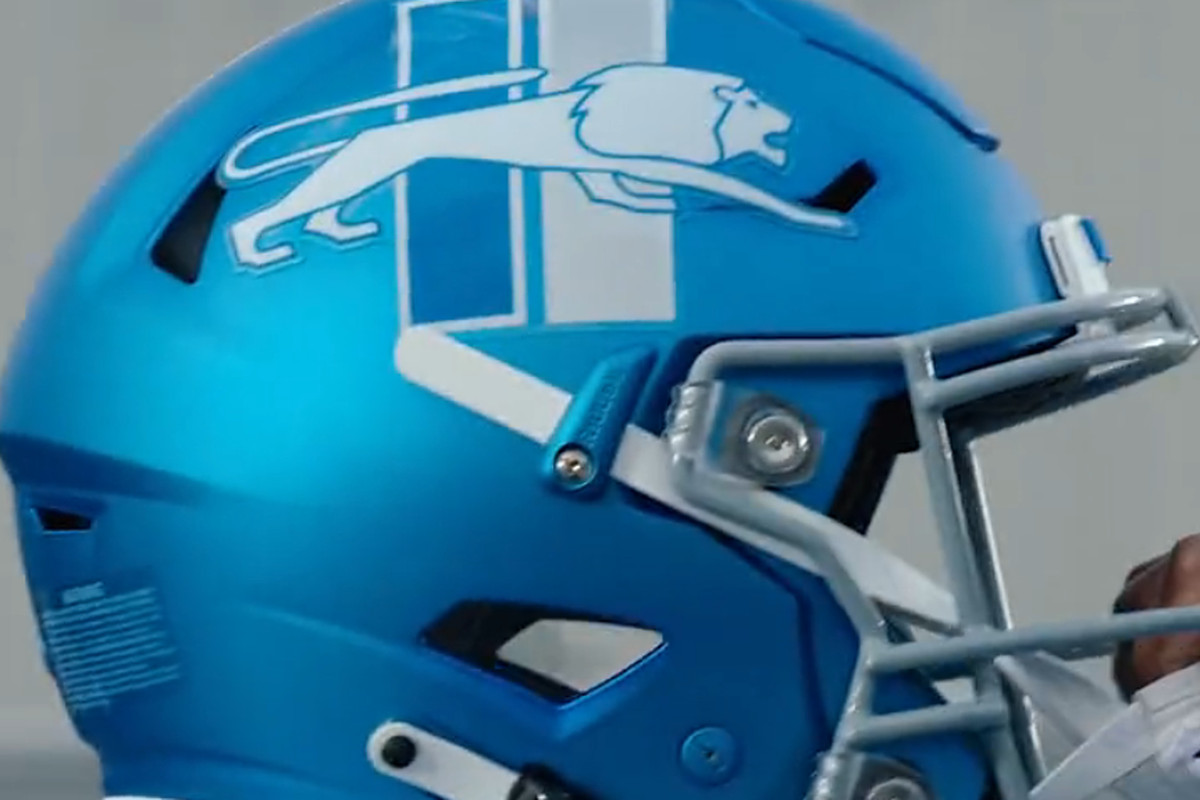 detroit lions helmet color